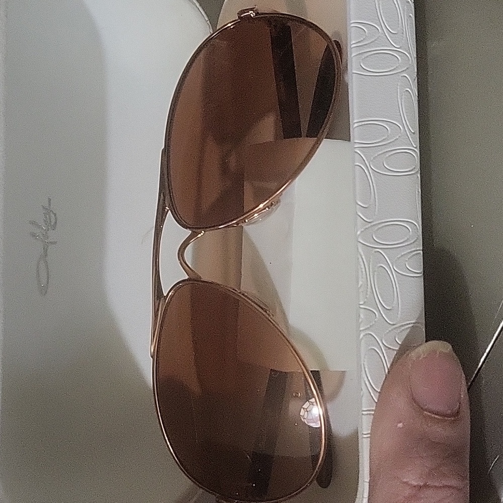 Brand new in the box Oakley aviator sunglasses with turtle shell sides